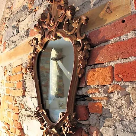 Le Dame Della Cortesella Bed & Breakfast 3*