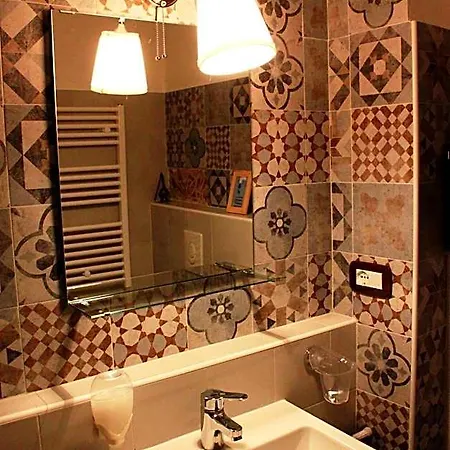 Le Dame Della Cortesella Bed & Breakfast 3*