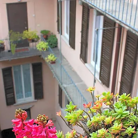 Le Dame Della Cortesella Como