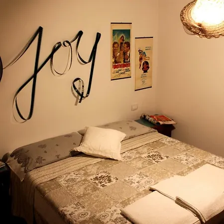 Bed & Breakfast Le Dame Della Cortesella Como