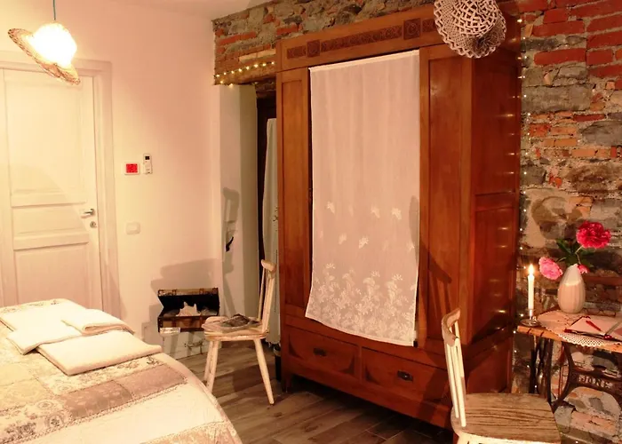 Le Dame Della Cortesella B&B 코모