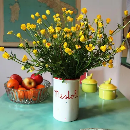 Le Dame Della Cortesella Como