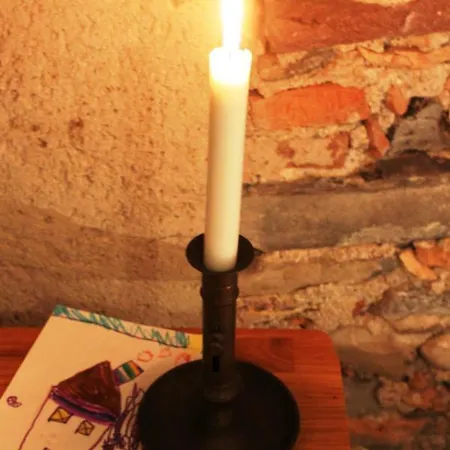 勒达米德拉科尔塞拉住宿加早餐旅馆 3*