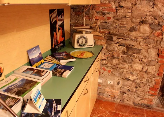 Le Dame Della Cortesella Bed & Breakfast Como