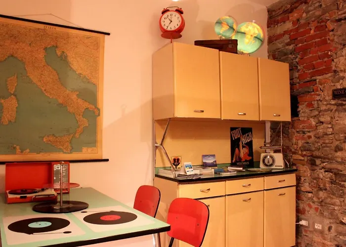 Le Dame Della Cortesella Como